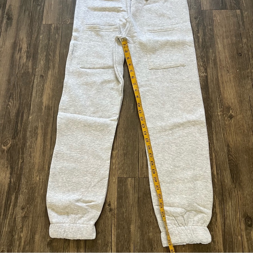 NWT PrettyLittleThing Ash Grey Thigh Pocket Casual Cuffed Joggers Sweatpants S - Picture 10 of 11